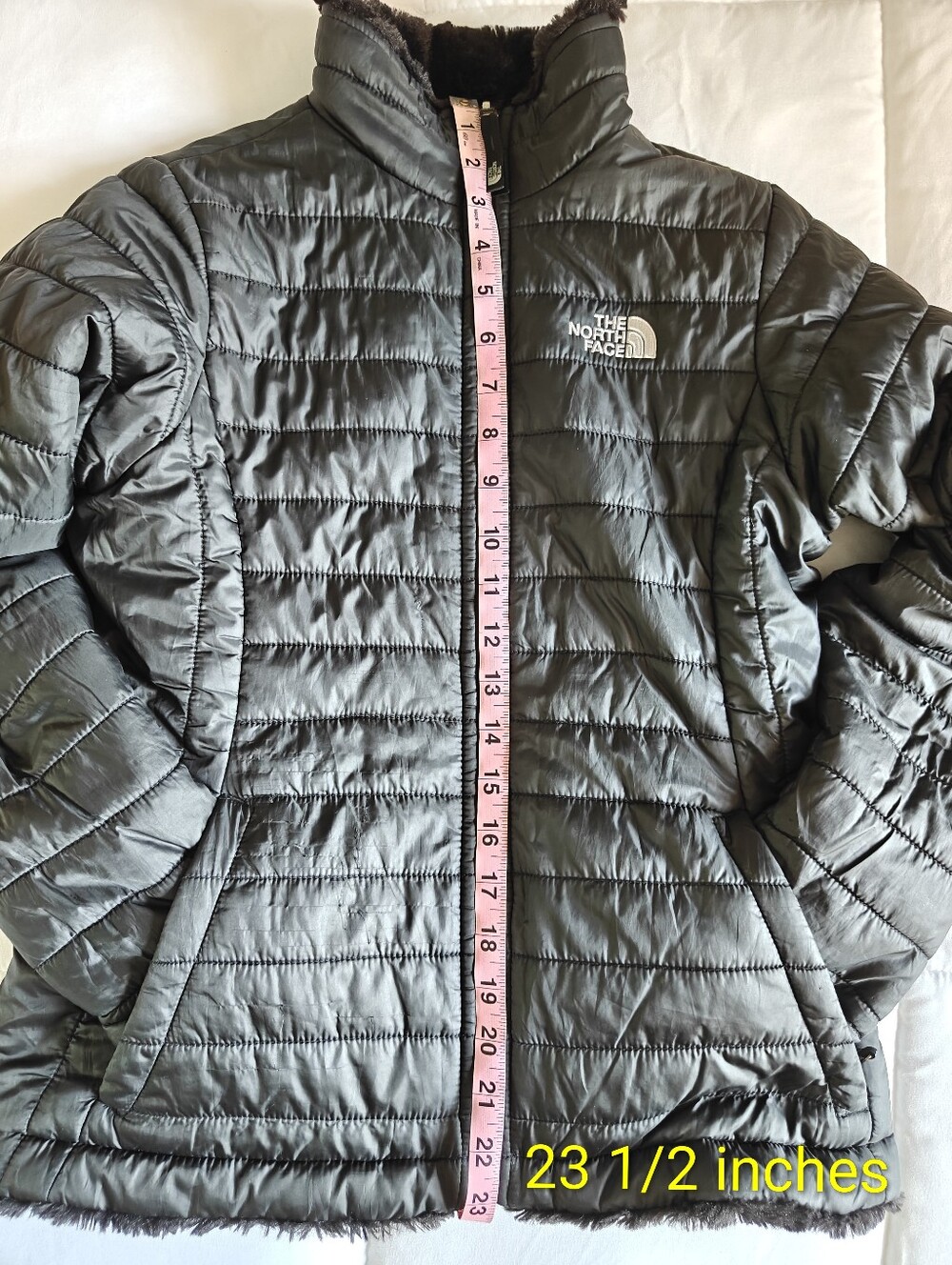 The North Face Reversible Puffer Jacket - Picture 7 of 14